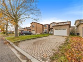 18 Charlton Cres, Ajax