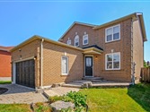 77 Rolling Acres Dr, Whitby