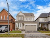 6 Ryder Cres, Ajax