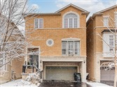 8 Mastwood Cres, Toronto