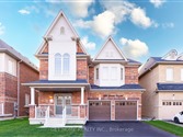 1212 Drinkle Cres, Oshawa