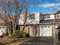 738 Edgewood Rd, Pickering