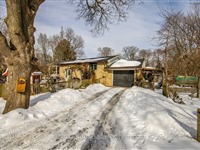 527 Rodd Ave, Pickering