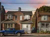 1860 Gerrard St, Toronto