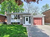 59 Sunmount Rd, Toronto