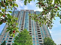 61 Town Centre Crt 708, Toronto