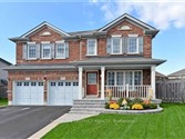 29 Freer Cres, Ajax