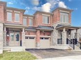 2894 Shortreed Gdns, Pickering