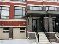 54 Douet Lane, Ajax