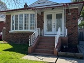 79 Chestermere Blvd, Toronto