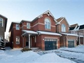 12 Salt Dr, Ajax