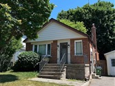 141 Bexhill Ave, Toronto