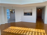 360 Watson St 607, Whitby