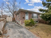 158 Rodda Blvd, Toronto