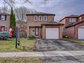 118 Radford Dr, Ajax