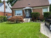 25 Shangarry Dr Upper, Toronto