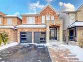 51 Knowles Dr, Toronto