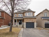 8 Pardon Ave, Whitby