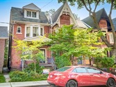 213 Boulton Ave, Toronto