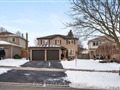 216 Bassett Blvd, Whitby