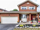 38 Canadian Oaks Dr, Whitby