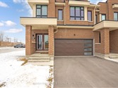 47 Caspian Sq, Clarington