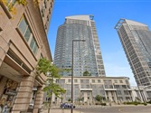 36 Lee Centre Dr 812, Toronto