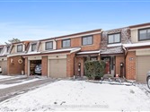 227 Jeffery St 17, Whitby