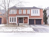 40 Purdue Ave, Ajax