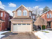 12 Berkshire Crt, Whitby