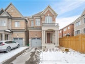 30 Gillivary Dr, Whitby