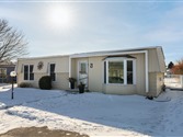 44 Fairway Dr, Clarington