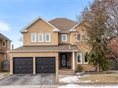 12 Donald Wilson St, Whitby