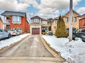 746 Swan Pl, Pickering