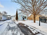 40 Cedar St, Ajax