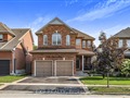 9 Tom Edwards Dr, Whitby