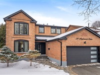 20 Maplewood Dr, Whitby