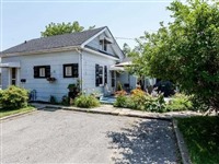 329 Division St, Oshawa