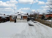 1000 Applegrove Ave, Oshawa