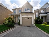 1084 Edward Bolton Cres, Oshawa