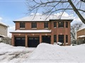 890 Royal Orchard Dr, Oshawa