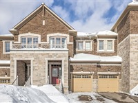 22 Rimrock Cres, Whitby