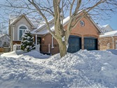 425 Elmwood Crt, Oshawa