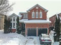 35 Vineyard Ave, Whitby