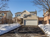 10 Holden Crt, Whitby