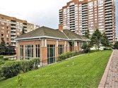 430 Mclevin Ave 1008, Toronto