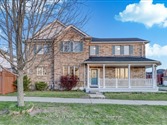 71 Bean Cres, Ajax