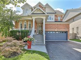 24 Corsham Dr, Whitby