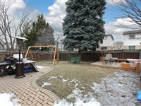 79 Barnes Dr, Ajax