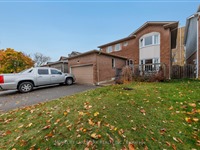 6 Wood Dr, Whitby
